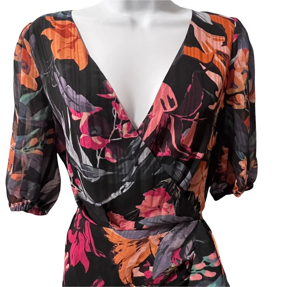 La Maison Talulah dress floral faux wrap puff sleeve open back M black tropical